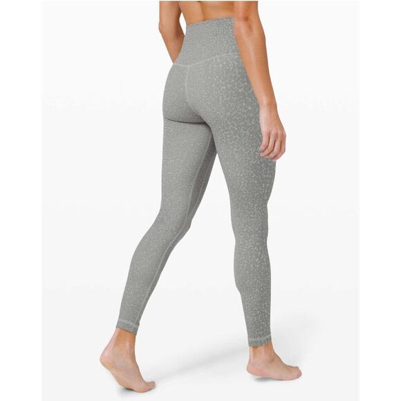 Lululemon Align Pant 28" Leggings Gray Silver Drop Camo Engineer Print Size 6 - Picture 1 of 13